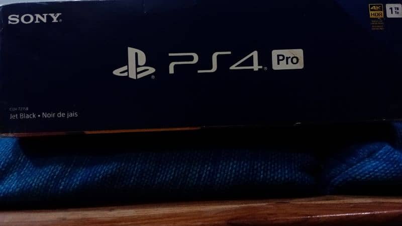 SONY PS4 PRO 1 TB ( like a brand new ) 7