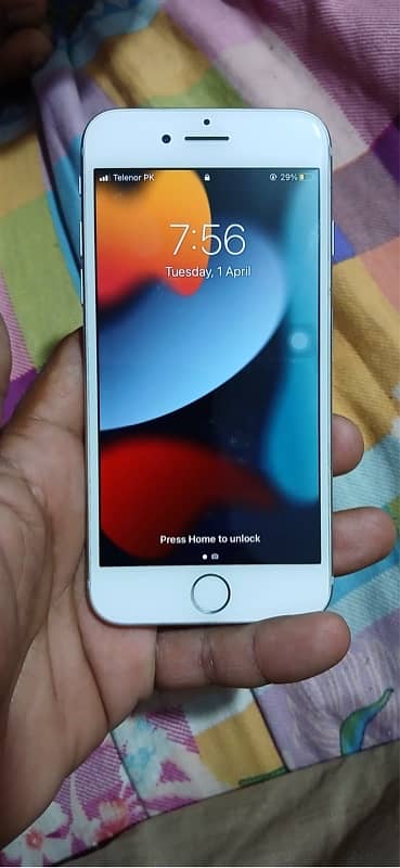 Iphone 7 128gb Scratch less Pta Approved 0