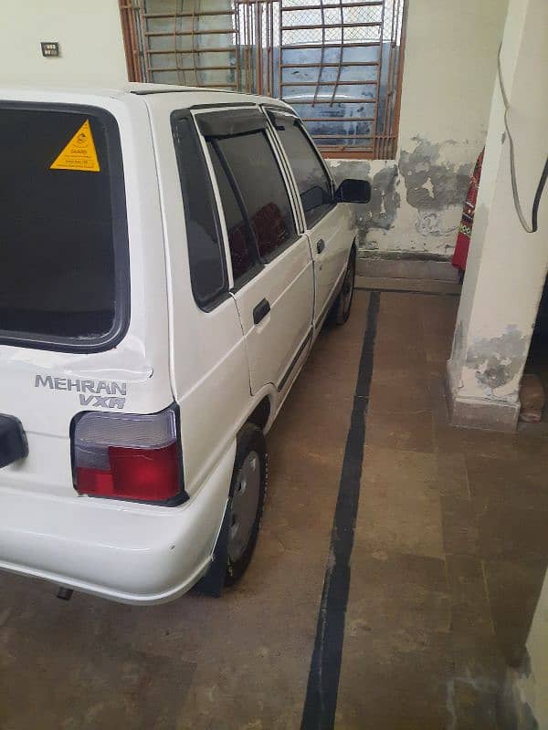 Suzuki Mehran VXR 2017 5