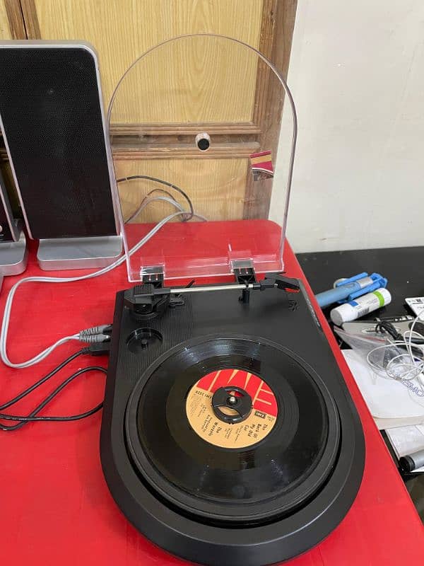 ION Records Player with Digital Remote Controled Insignia Speakers 2