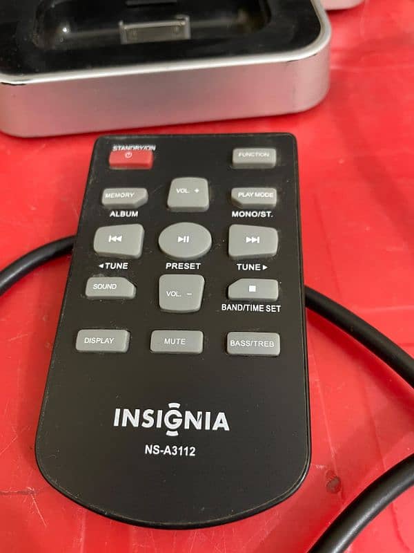 ION Records Player with Digital Remote Controled Insignia Speakers 5