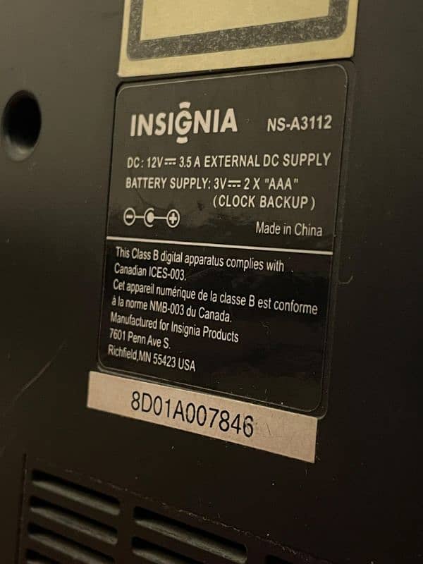 ION Records Player with Digital Remote Controled Insignia Speakers 6