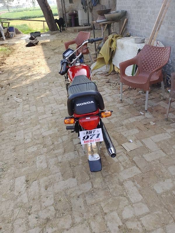cd 2007 model for sale in good condition 3