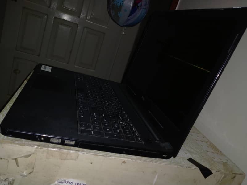 I Sele My Laptop Core i3 7 Gen 15.6" Touch Screen 3