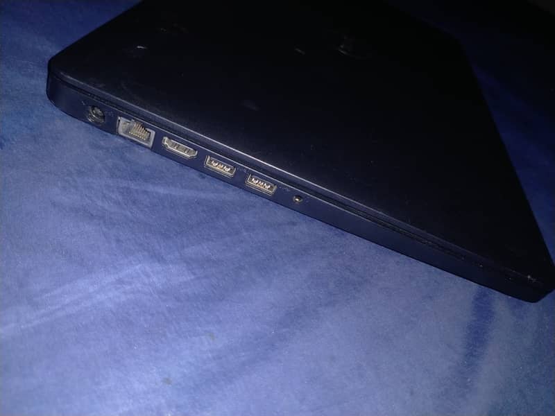 I Sele My Laptop Core i3 7 Gen 15.6" Touch Screen 10