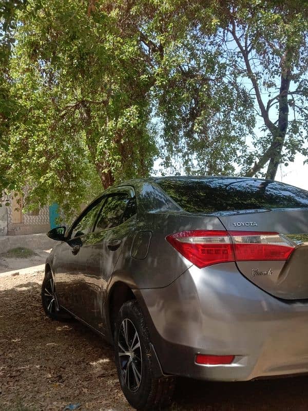 Toyota Corolla Altis Grande 11