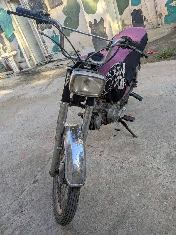 Dhoom YD 2013 Model Only Running page Avalible 3