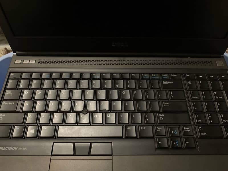 Dell Gaming laptop 2 gb gaming graphic cards amd 128 bit ddr5 2