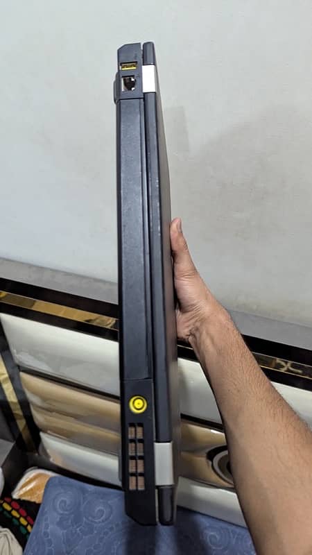 Lenovo T430 i5 3rd generation 8 gb ram 6