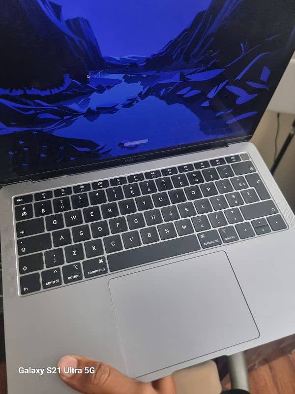 MACBOOK AIR 2018 256GB 4