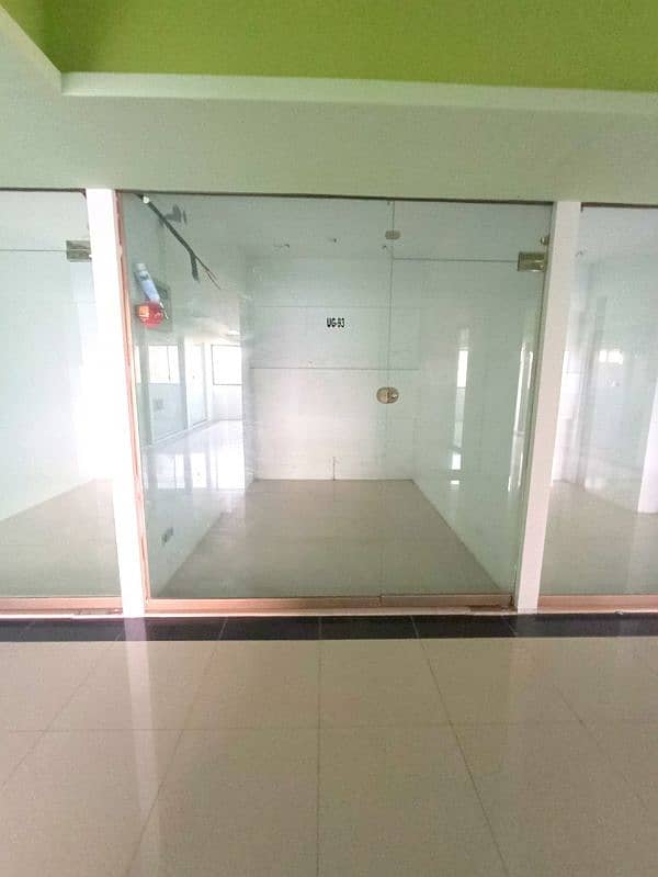 Ground floor shop for sale / buy shop in samama gulberg 0
