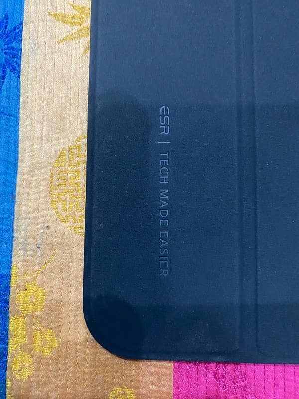 IPad 10th / 10 th Generation 4K Screen O3l7.4OO47O7 15