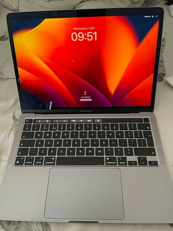 Macbook pro m1 13.3 inch 2020 0