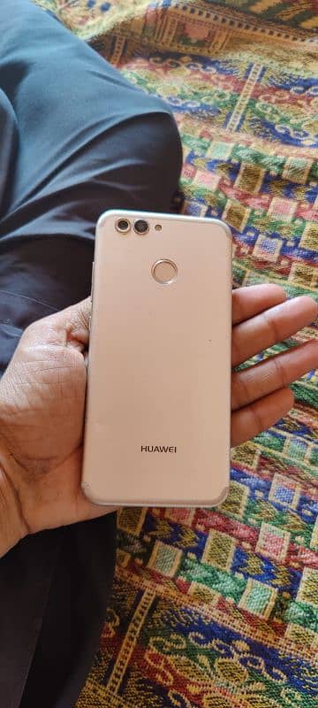 Huawei nova 2 0