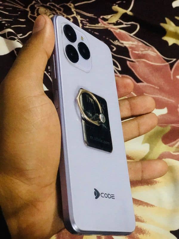 4+3/GB Ram 64 GB Rom, Complete Box Only 2 Month Use. Fast Charging 0
