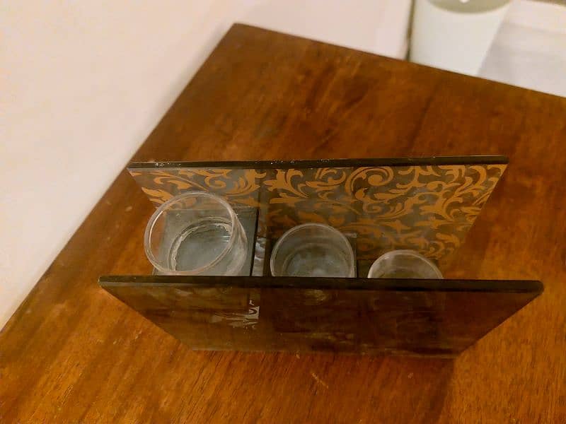 different types items decor  very good and imported 18