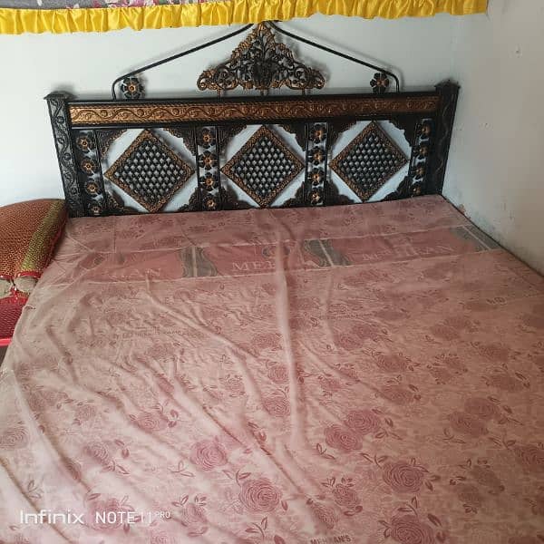 Iron double bed 0