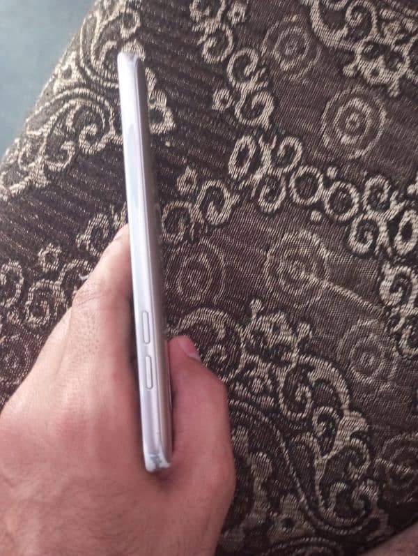 pta approved Samsung galaxy grand prime pro with good condition 3