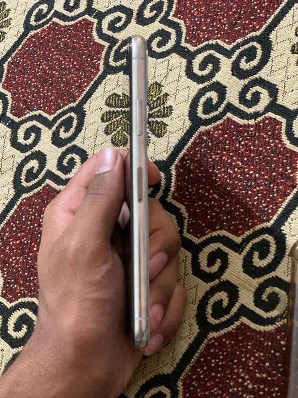 iphone x fu 64gb urgent sale 3