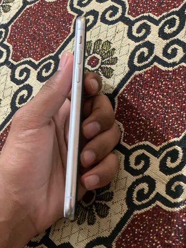 iphone x fu 64gb urgent sale 4