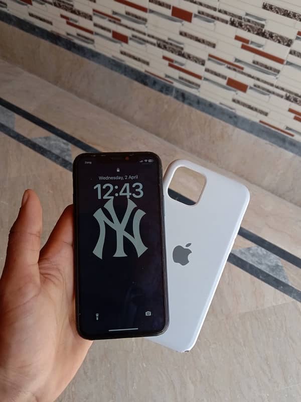 iPhone 11 Pro pta approved 0