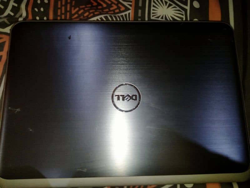 Dell core i5 4th gen TOUCH & TYPE 0