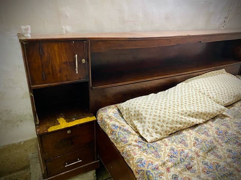 Bed with near Master Molty Foam Wooden 3