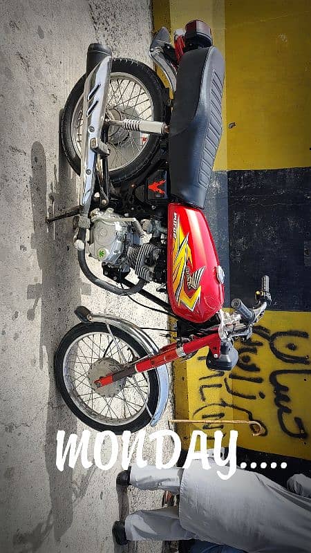 Honda CG 125 (2014) model Excellent Condition. . . 5