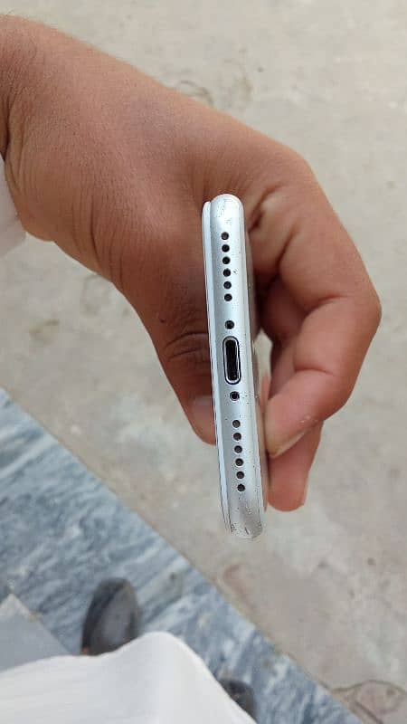 10 by 8 condition all okay mobile 3