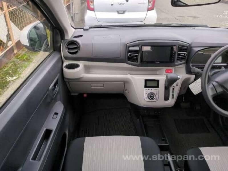Toyota Pixis Epoch 2021 4
