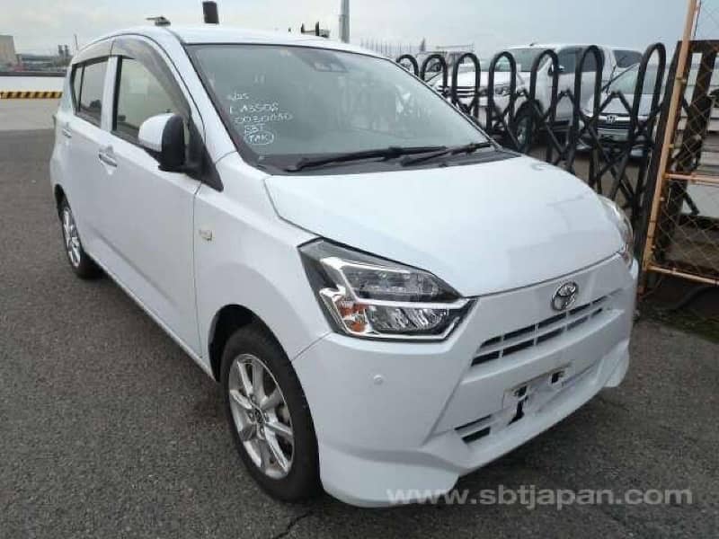Toyota Pixis Epoch 2021 8