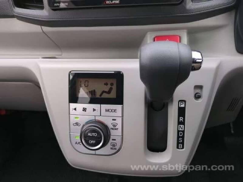 Toyota Pixis Epoch 2021 12