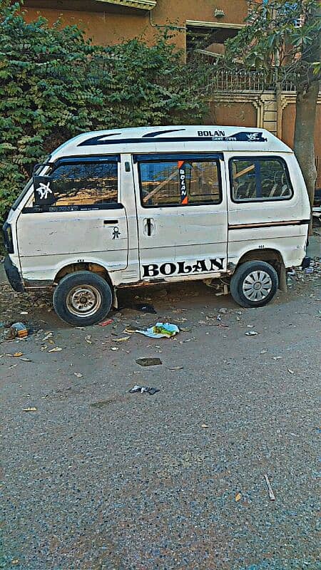 Suzuki Bolan 2012 6