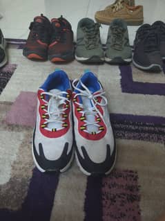 second hand shoe
