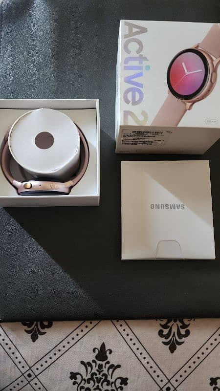 Samsung Galazy Active 2 44MM Pink Gold Color 1