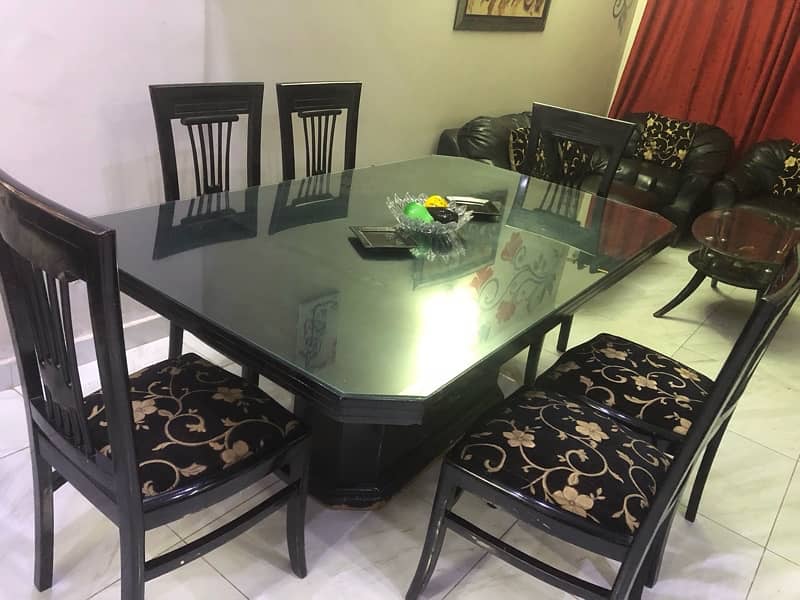 Imported Dining table with Chairs and upper Glass 1