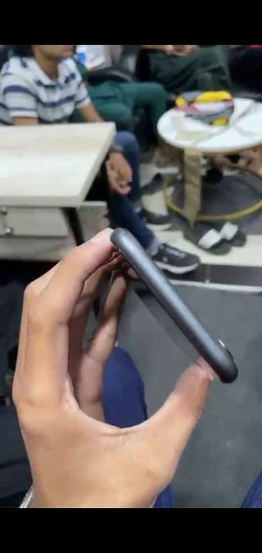 *"IPHONE 11 FACTORY UNLOCKED/JV FOR SALE IN CHEAP*" 4