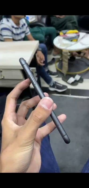*"IPHONE 11 FACTORY UNLOCKED/JV FOR SALE IN CHEAP*" 6