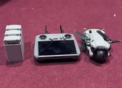 DJ drone mini 4 pro 10 by 10 condition complet box Wtsp no 03249776904