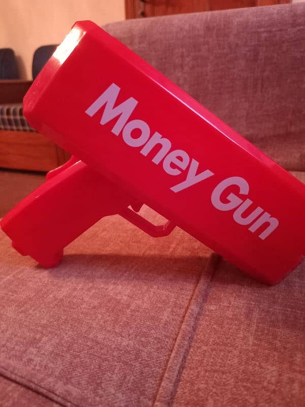 Money gun 0