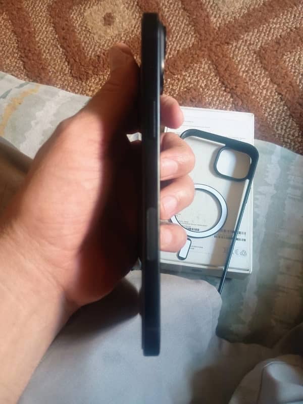 apple iPhone 15 plus jv 4