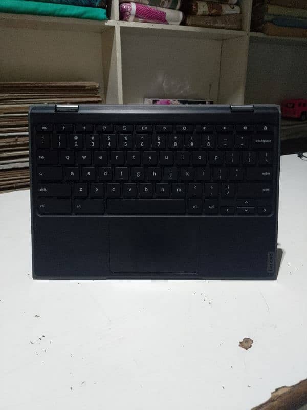 Lenovo Toch Screen Chromebook x360 Rotate New Condition 2