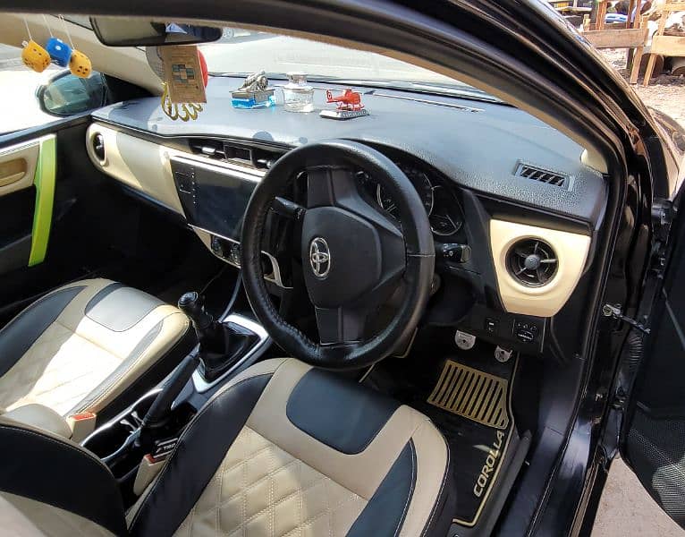tayota carolla GLI 2018 1