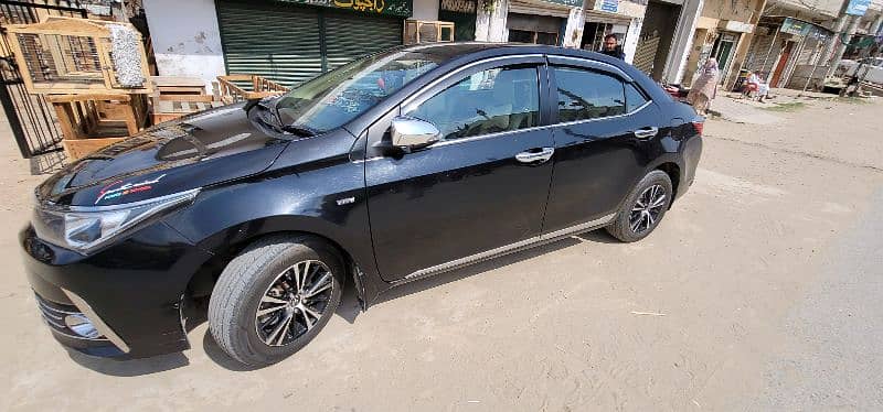 tayota carolla GLI 2018 3