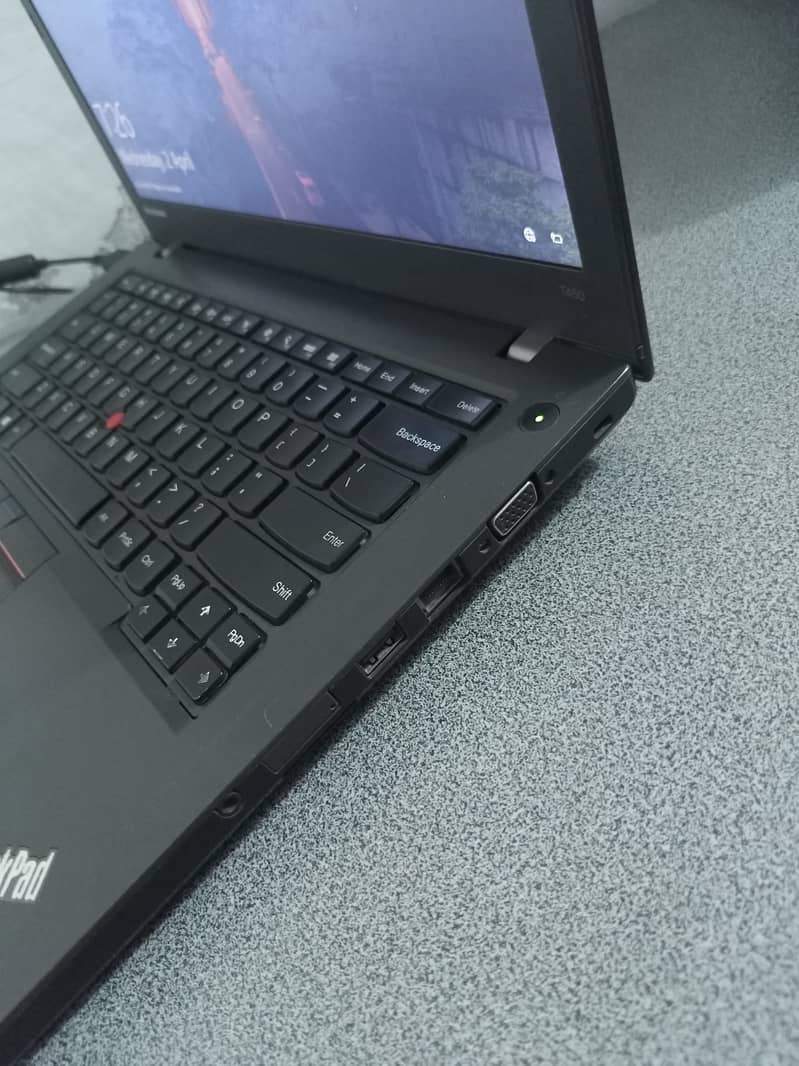Lenovo Thinkpad T450 - Ci5 - 8GB RAM - 512 GB HDD (Battery Health 9%) 3