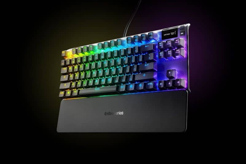 STEELSERIES *APEX 7* AND *APEX 7 TKL* PREMIUM MECHANICAL KEYBOARDS 7