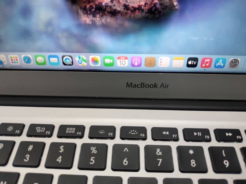 Macbook air 2015 generation 5
