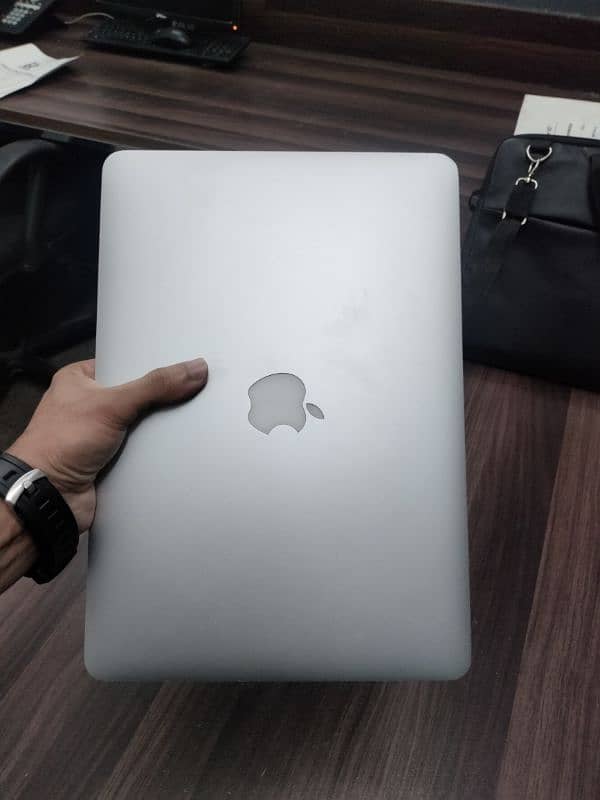 Macbook air 2015 generation 11