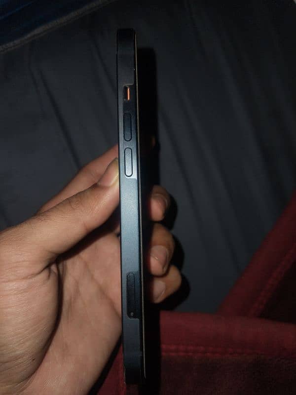 i phone 13 10 by 10 non pta jv battery halth 94 water pack 1