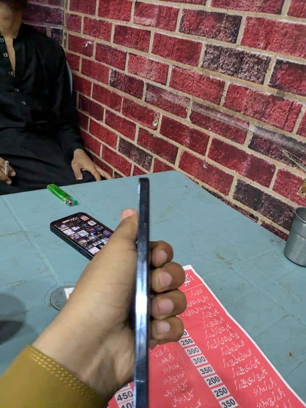 Tecno camon 20 pro 4